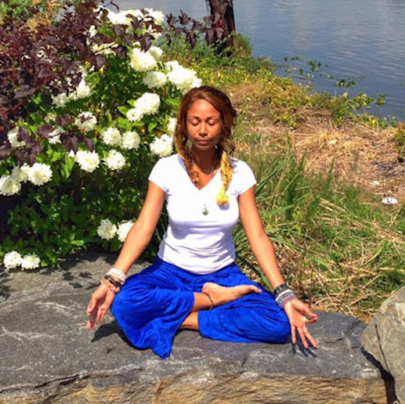 Meet your Posher, Olivia-magali - Picture 1 of 1